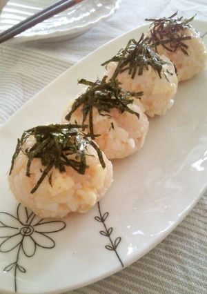 長芋めんたいチーズおにぎり-レシピのメイン写真