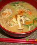 ゴマたっぷり☆肉団子と水菜の味噌汁