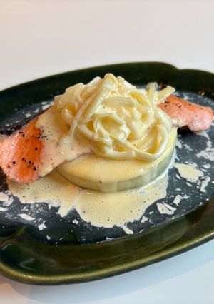 新玉ねぎとサーモンの蒸し焼き-レシピのメイン写真