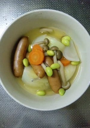 新玉ねぎとウインナーのコンソメスープ-レシピのメイン写真
