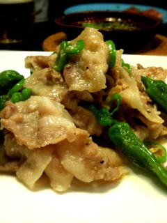 待たずに!豚肉とししとうの塩麹炒め-レシピのメイン写真