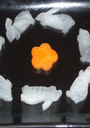 野菜の切れ端＊塩漬け花ウサギ-レシピのメイン写真