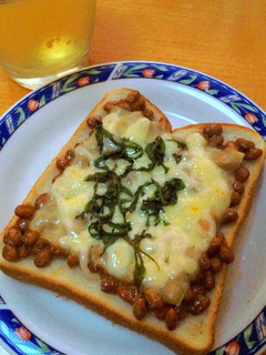 簡単☆納豆マヨチーズトーストの作り方-レシピのメイン写真