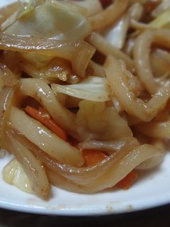 焼肉のタレ de 焼きうどん-レシピのメイン写真