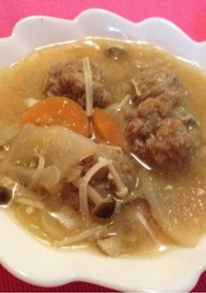 肉団子で豚汁風お味噌汁-レシピのメイン写真