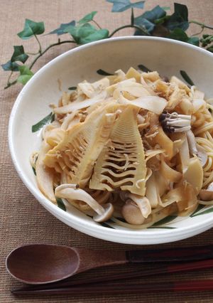 筍とウドの茅乃だしふりかけパスタ-レシピのメイン写真