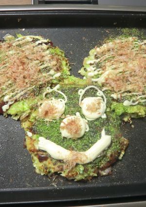 こどもも喜ぶミッキー豚玉お好み焼き-レシピのメイン写真