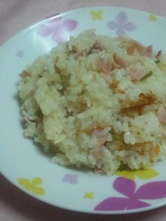 簡単炊飯器任せ☆ピラフ風炊き込みご飯-レシピのメイン写真