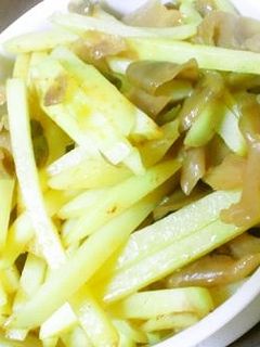 じゃがいもとザーサイのラー油炒め-レシピのメイン写真