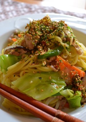 簡単❤野菜たっぷり塩焼きそば-レシピのメイン写真