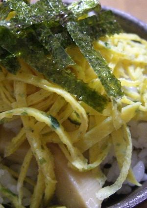 春の一品♪たけのこで美味しいちらし寿司-レシピのメイン写真