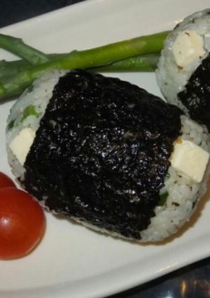 ネギチーおにぎり-レシピのメイン写真
