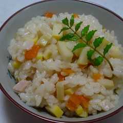 A picture of 筍ごはん.
