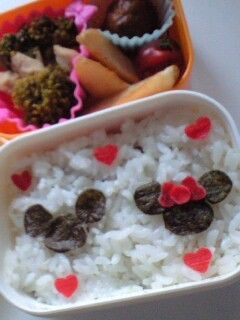 簡単♪ミッキーとミニー〈キャラ弁〉-レシピのメイン写真