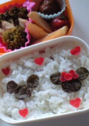 簡単♪ミッキーとミニー〈キャラ弁〉-レシピのメイン写真