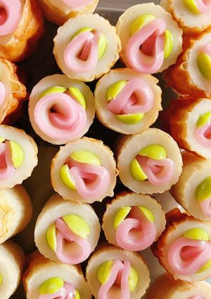 かまぼことちくわのお花。キャラ弁おかず♪-レシピのメイン写真