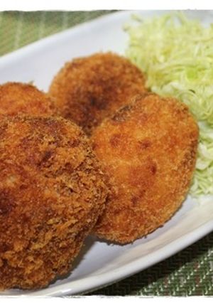 お惣菜屋さん☆肉じゃがコロッケ☆-レシピのメイン写真