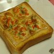 ベーコンと鮭フレのトースト~S考案~