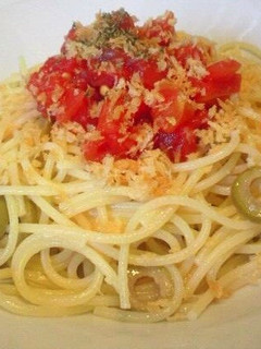 トマトとオリーブのフレッシュパスタ-レシピのメイン写真