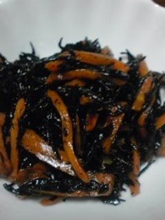 ちょっと濃い味♪ひじきの煮物-レシピのメイン写真
