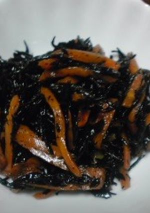 ちょっと濃い味♪ひじきの煮物-レシピのメイン写真