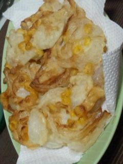 フライパンで新玉ねぎのふわっとかき揚げ-レシピのメイン写真