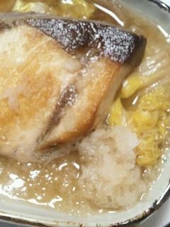 鍋1つですぐ出来る!ブリと白菜のみぞれ煮-レシピのメイン写真