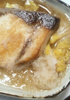 鍋1つですぐ出来る！ブリと白菜のみぞれ煮-レシピのメイン写真