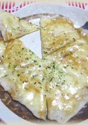 簡単美味しい＊もちチーズピザ＊-レシピのメイン写真