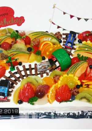 クリスマス★節約簡単トーマスキャラケーキ-レシピのメイン写真