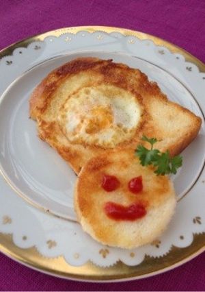 朝食にアメリカの味＊エッグinトースト＊-レシピのメイン写真