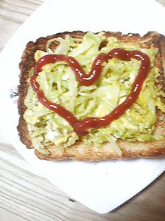 朝食に♪栄養満点♡キャベエッグトースト♡-レシピのメイン写真