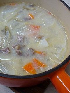 酒かす入り豚汁♪-レシピのメイン写真
