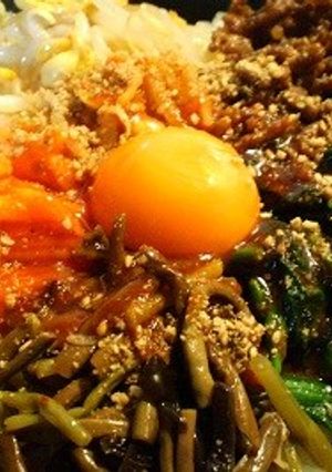 フライパンで石焼き風ビビンバ-レシピのメイン写真