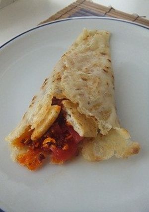 お煎餅とトマトのラー油手巻き-レシピのメイン写真