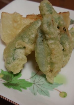 旬な味　スナップえんどうの天ぷら-レシピのメイン写真