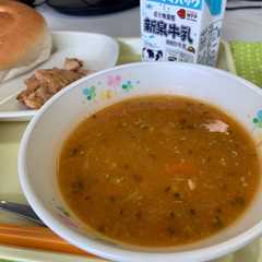 รูปของ ハリラスープ　河内長野市学校給食