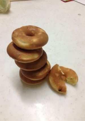 ★ドーナツメーカーで基本の焼きドーナツ★-レシピのメイン写真