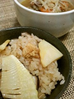 旬の筍で☆タケノコ炊き込みご飯-レシピのメイン写真