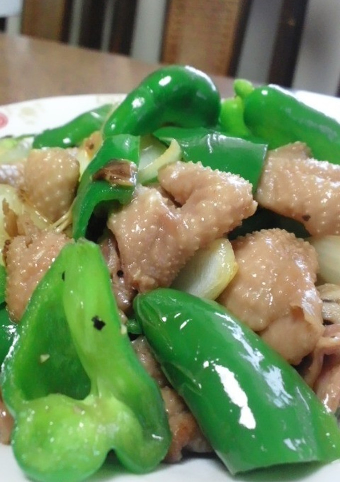 鶏皮とピーマンのオイスターソース炒め-レシピのメイン写真
