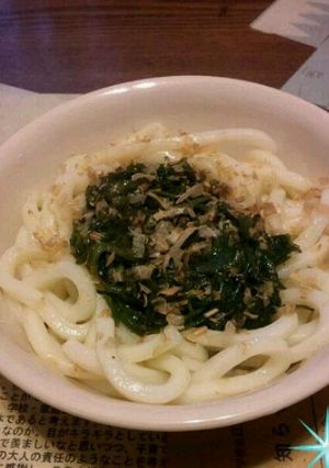 暑い日にサイコーめちゃ簡単めかぶうどん♪-レシピのメイン写真