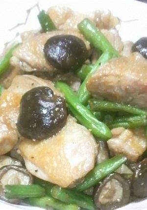 鶏肉と椎茸の炒め物-レシピのメイン写真