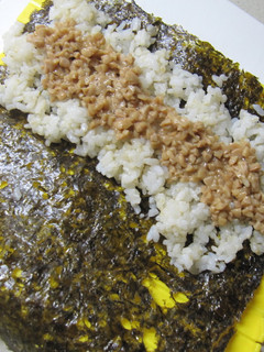 簡単巻き巻き☆納豆キンパ-レシピのメイン写真