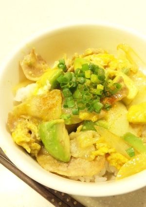 豚とアボカド＊甘辛卵とじ丼-レシピのメイン写真