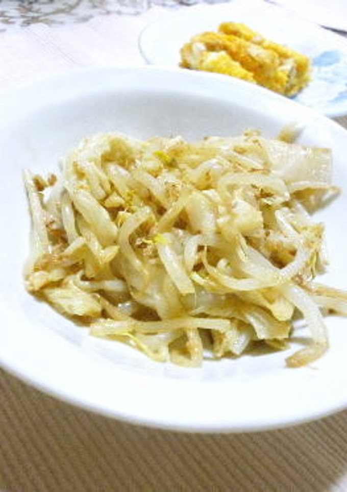 ゆで白菜ともやしのおかかマヨ醤油和え-レシピのメイン写真