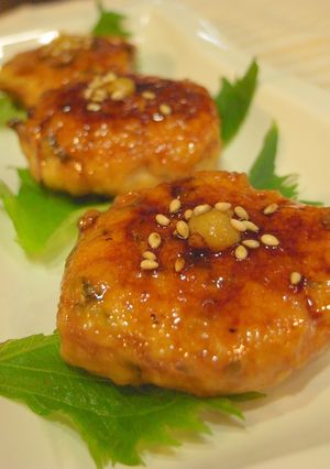 豆腐でヘルシー☆大葉の鶏つくね-レシピのメイン写真