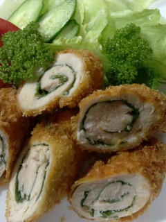 鶏むね肉で大葉をクルクル巻いたフライ-レシピのメイン写真