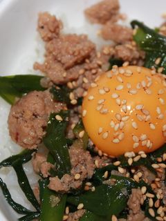 ガっつり食べたい! 豚そぼろ丼-レシピのメイン写真