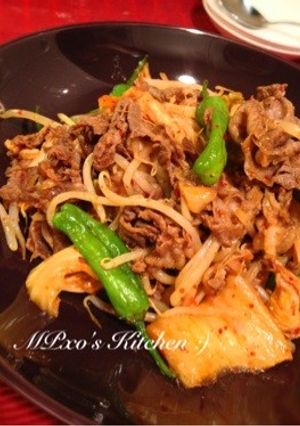 美容に◎韓国風ししとう＆牛肉のキムチ炒め-レシピのメイン写真