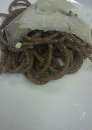 赤ワインで茹でたスパゲティペコリーノ-レシピのメイン写真